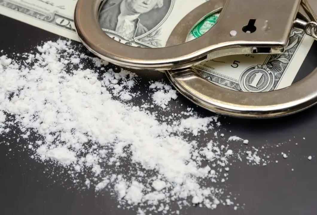 Quase 1 quilo de cocaína apreendida em Massachusetts