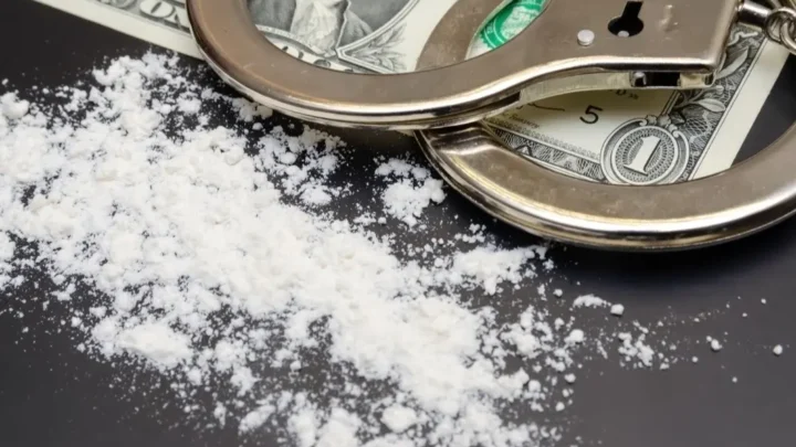 Quase 1 quilo de cocaína apreendida em Massachusetts