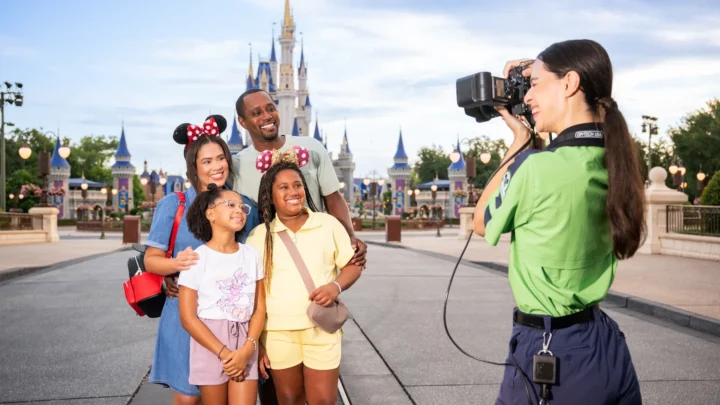 Fotógrafo do Disney PhotoPass no Magic Kingdom da Walt Disney World
