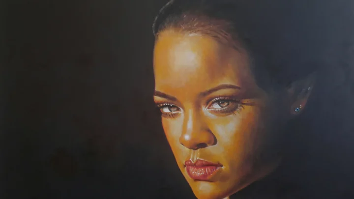 Rihanna durante a Semana de Moda de Paris