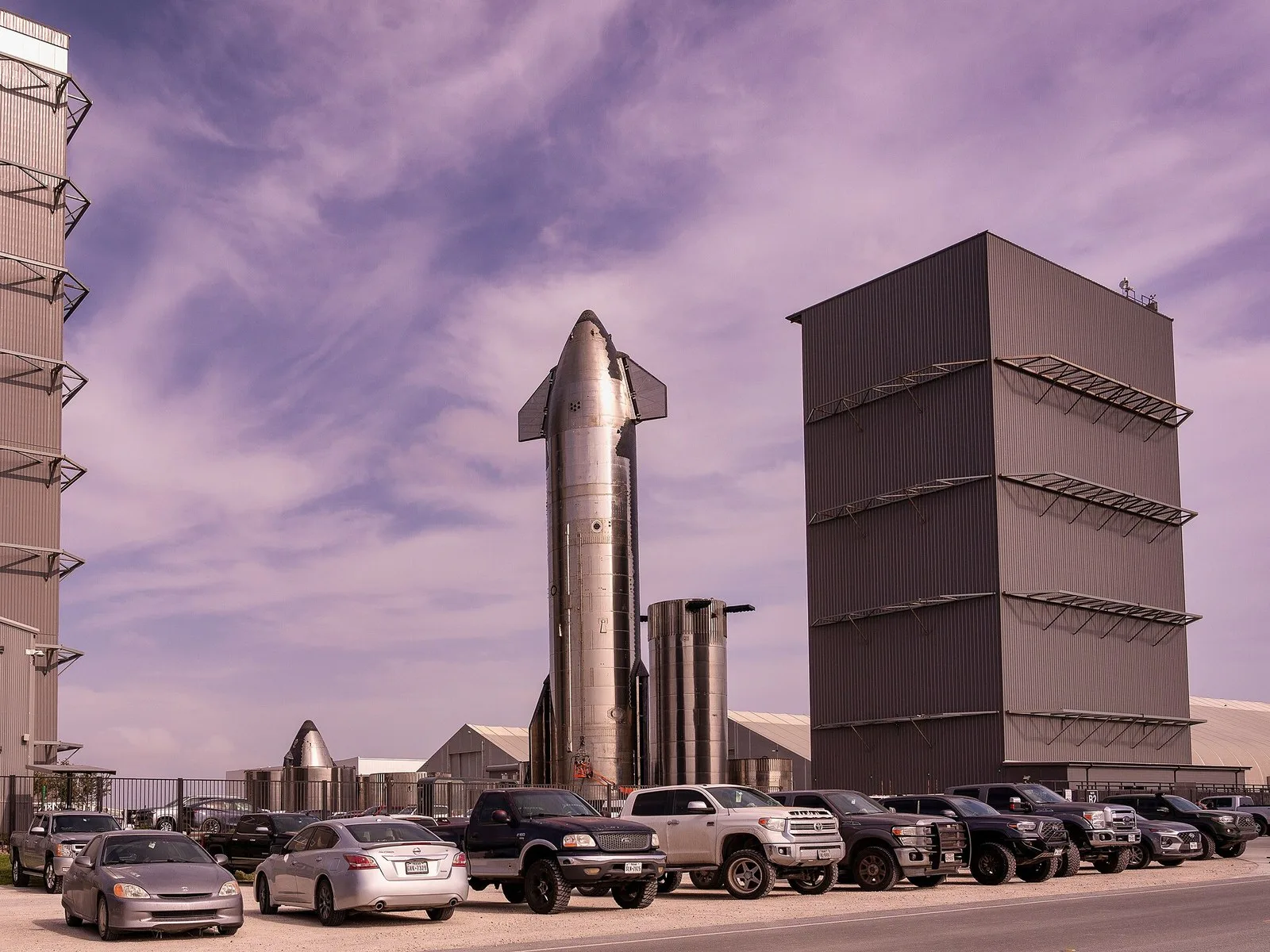 Instalações de Starbase, a base da SpaceX em Boca Chica, no Texas, com uma nave Starship ao centro, em fevereiro de 2023 (imagem de arquivo)