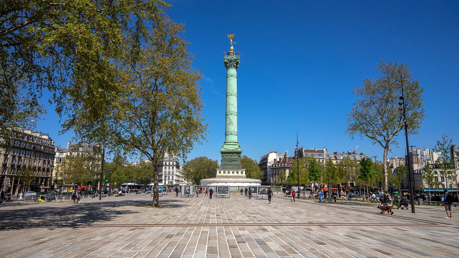Coluna de Julho no centro da Praça da Bastilha, em Paris, em abril de 2021 (imagem de arquivo)