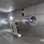 Teste de comissionamento do ventilador do Propulsor Avançado Dutado (ADP) (vista lateral) no Túnel de Vento de Baixa Velocidade 9×15.