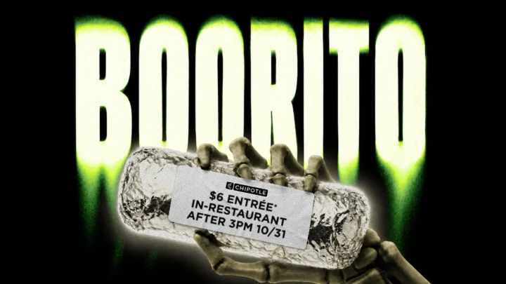Arte de divulgação do Boorito: mão de esqueleto segura um burrito embrulhado em papel-alumínio com a etiqueta "$6 entrée, in-restaurant, after 3pm 10/31", diante da palavra "Boorito" em letras verdes