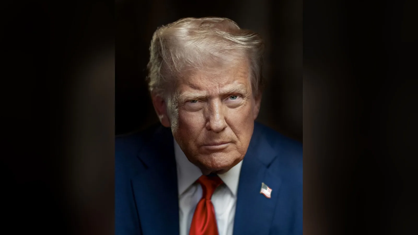 Retrato oficial do presidente Donald Trump, de 2025 (imagem de arquivo)